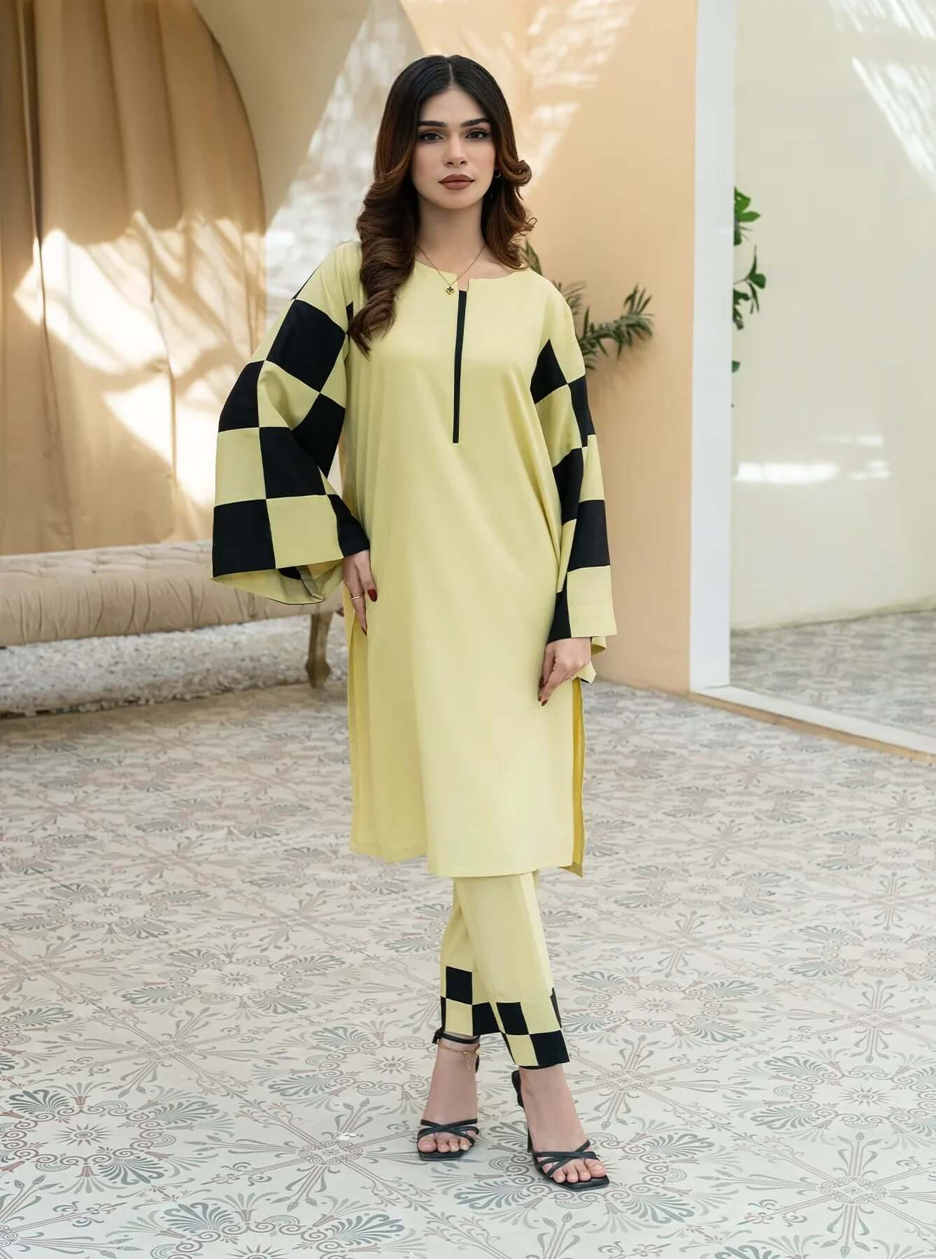 Khaddar Handcrafted Set GUL017