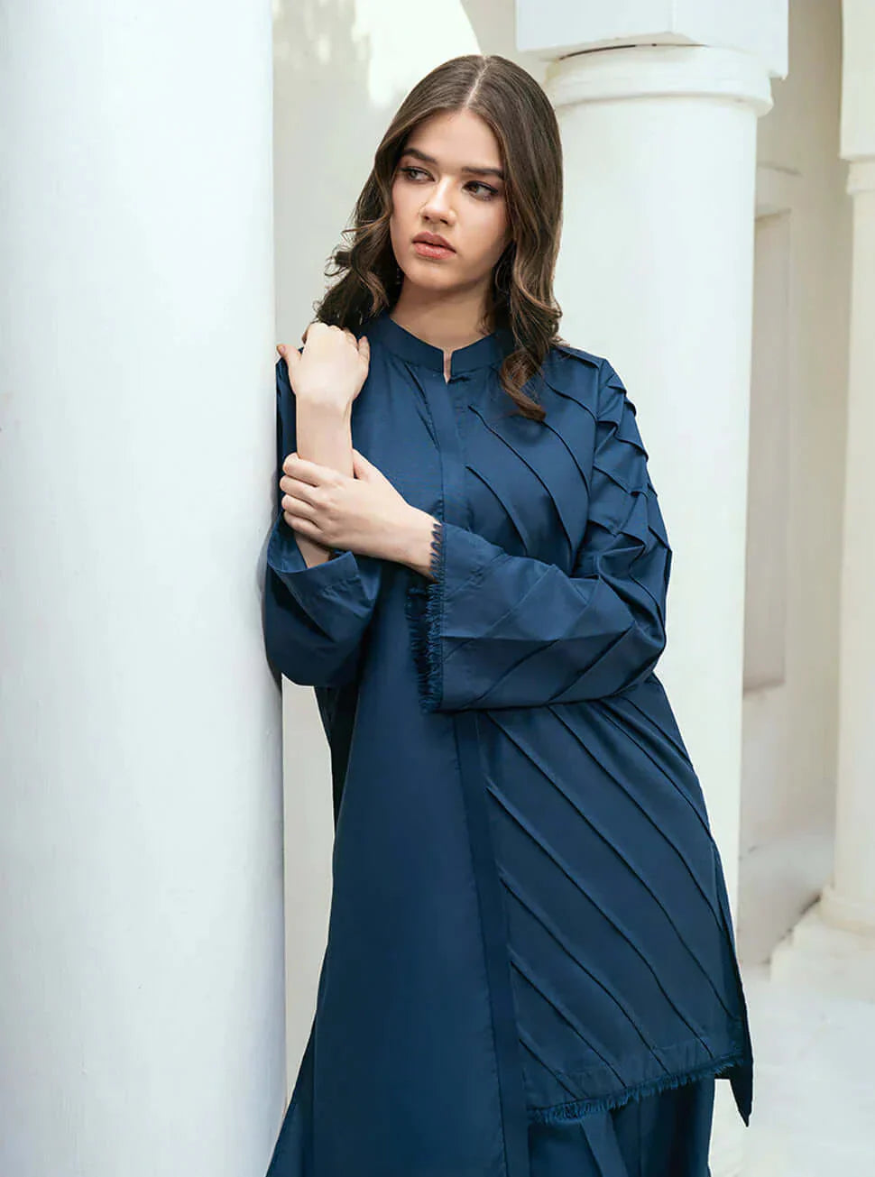 Khaddar Majestic Set GUL030