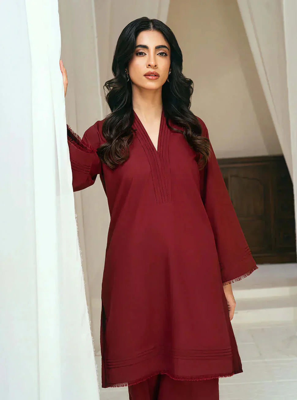 Khaddar Scarlet Set GUL020