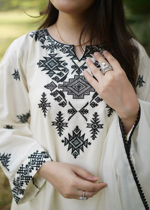 WNT2220 Khaddar Juliet 3pc